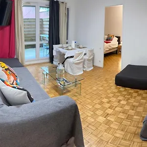  Apartment Appt Entier Monparnasse Avec Terrasse Et Parking